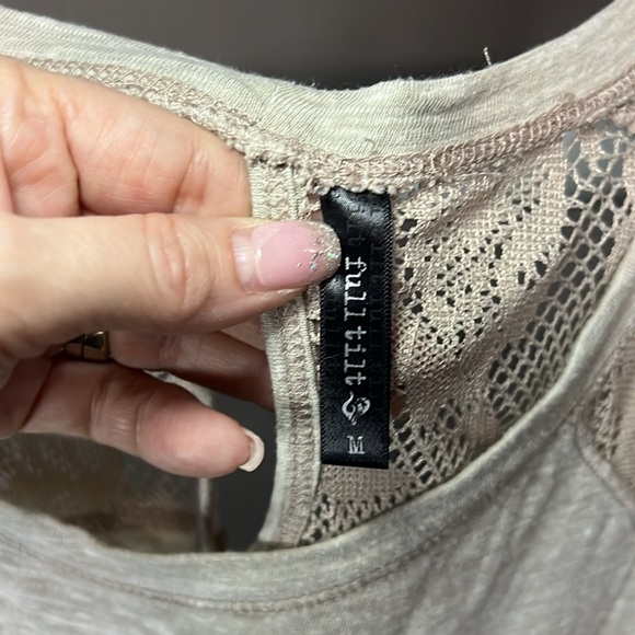 Full Tilt Medium Burnout lace sleeveless shirt - Picture 5 of 7